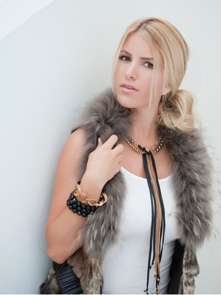 Charlie - Golden Pearl with Camel Deerskin