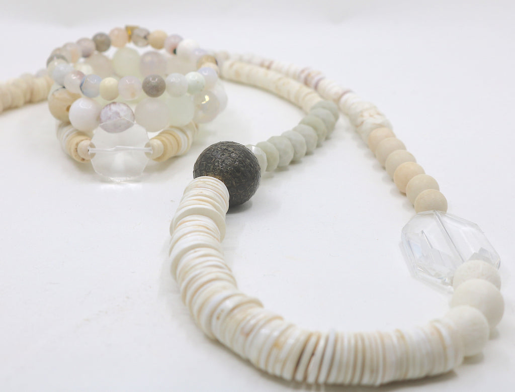 "Play on Textures" Necklace Set