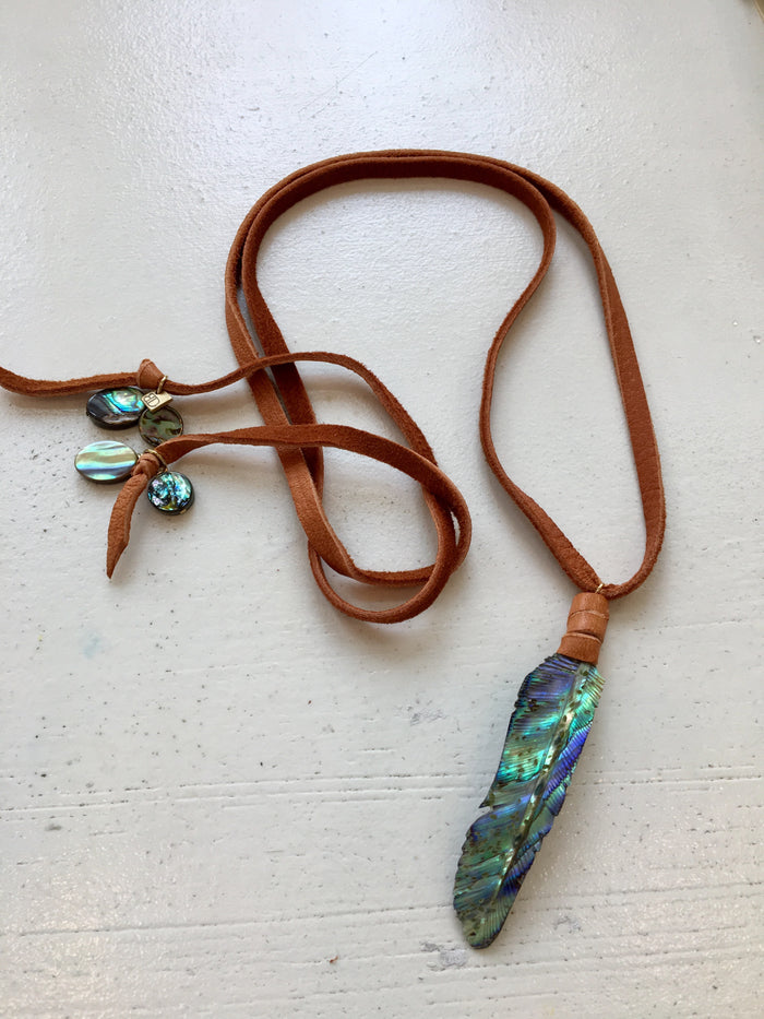 "Zoe-Saddle" Necklace