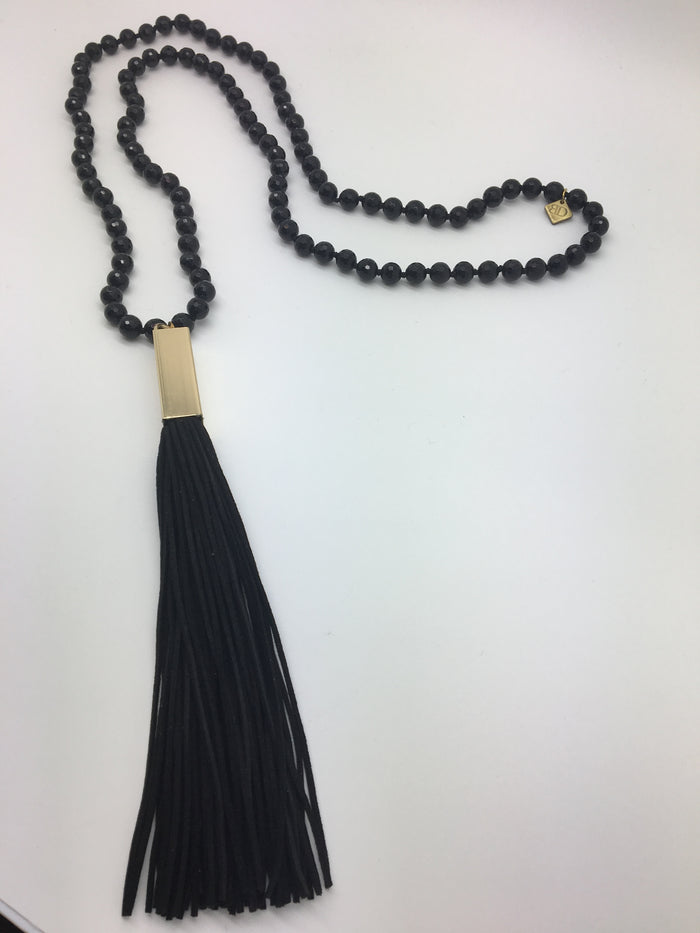 SOLD OUT - Jess Necklace (Black)